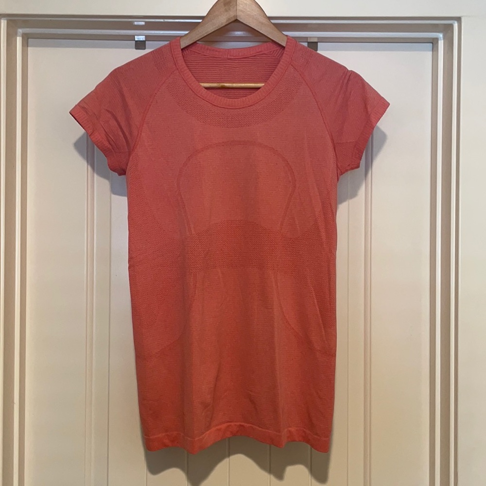 Lululemon Swiftly Tech Short Sleeve
